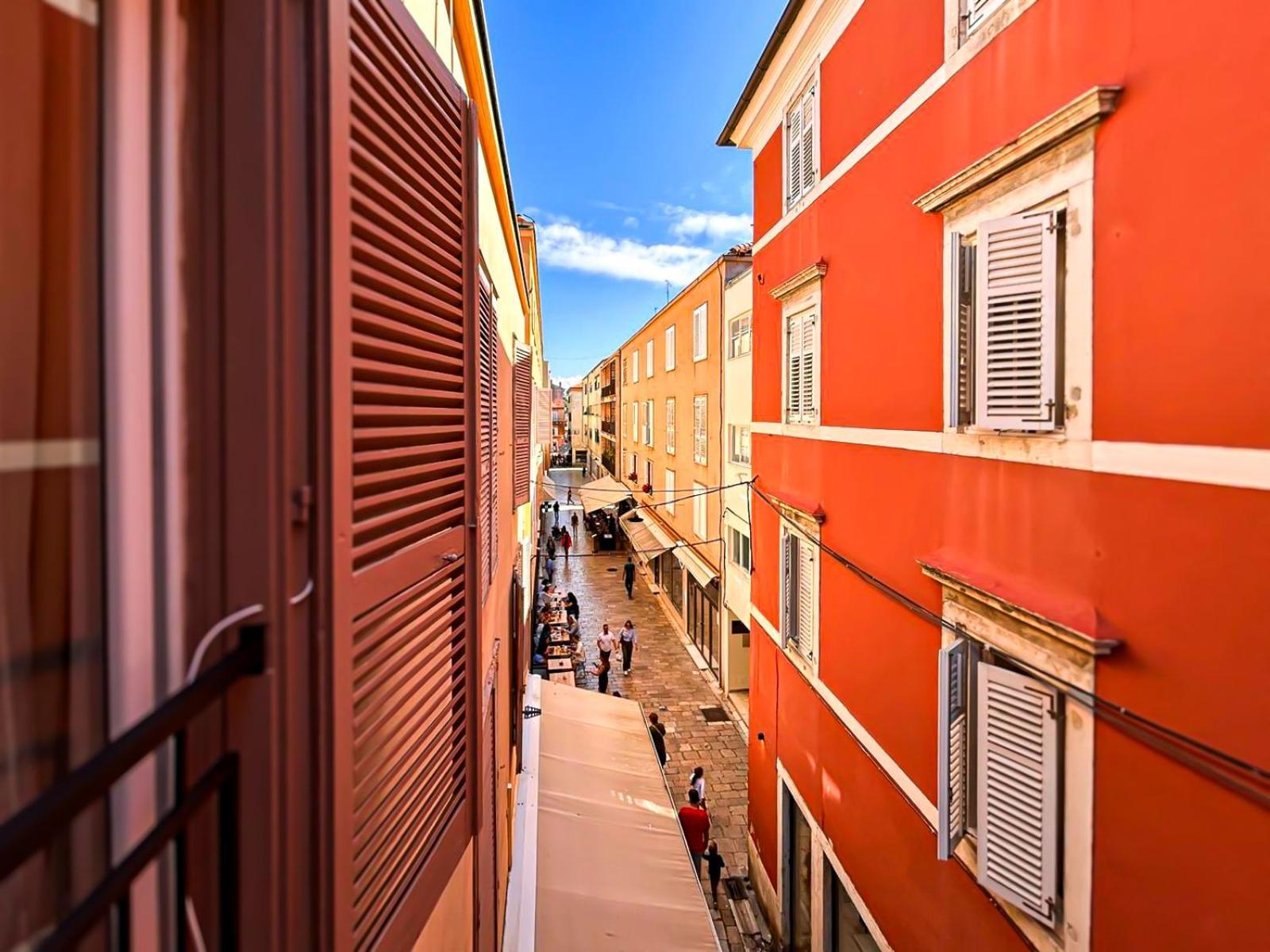 High Tide Apartment Zara Esterno foto